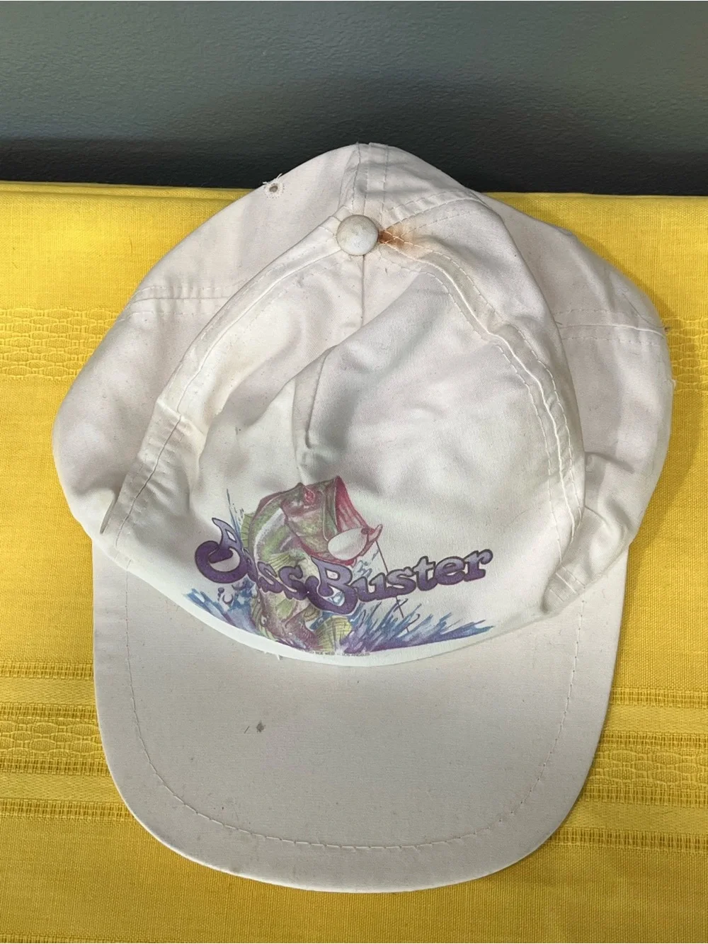 Vintage 80s Bass Buster Fishing Graphic Cap 🐟🎣